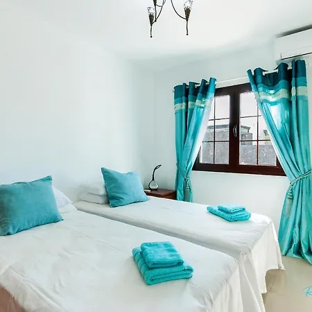 וילה 3-bed Close To Town Casa Minstrel
